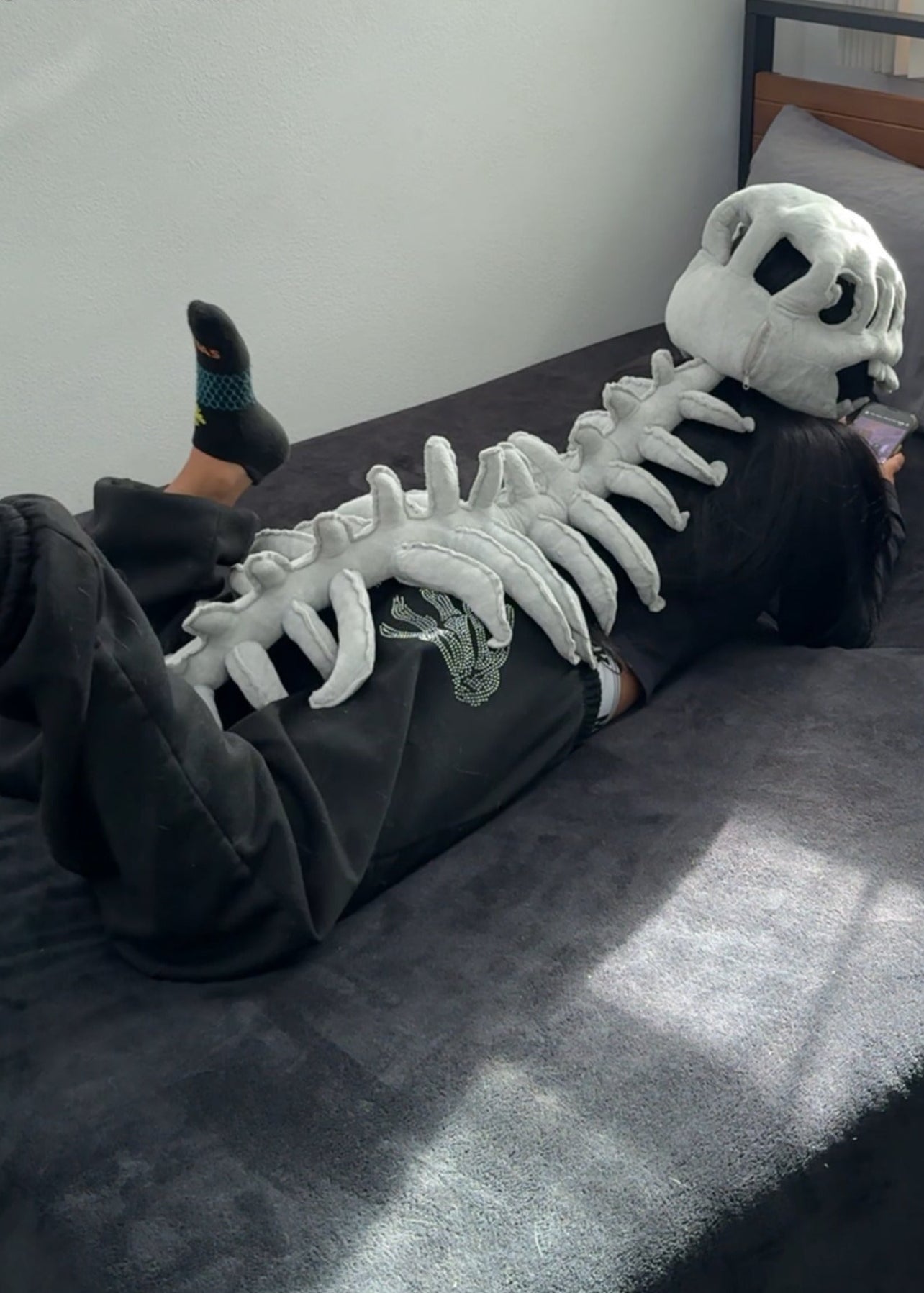 DinoBack™– Plush Dinosaur 🦖✨