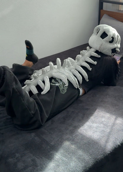 DinoBack™– Plush Dinosaur 🦖✨