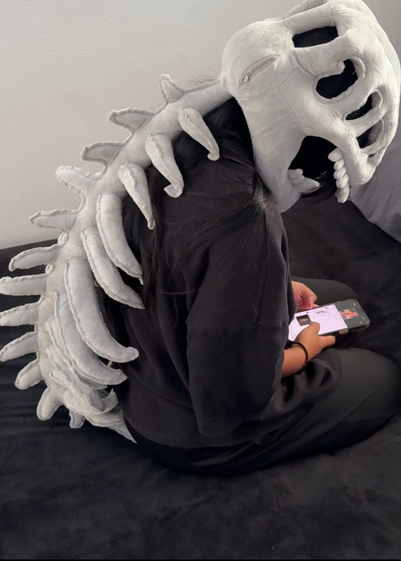 DinoBack™– Plush Dinosaur 🦖✨